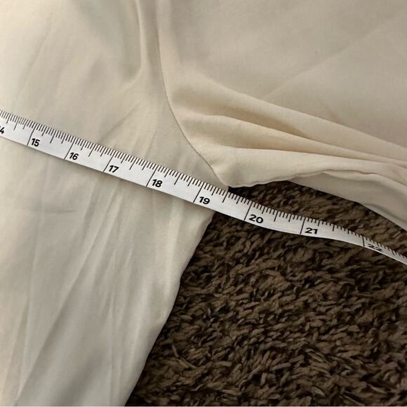 Ellison women’s blouse medium cream - Picture 6 of 7